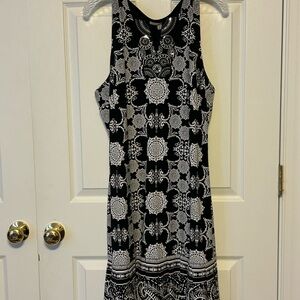 41 Hawthorn Black and White Ornate Midi Dress